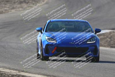 media/Nov-10-2025-Private Event (Mon) [[7fd464aee1]]/Novice/Session 2 (Phil Hill)/